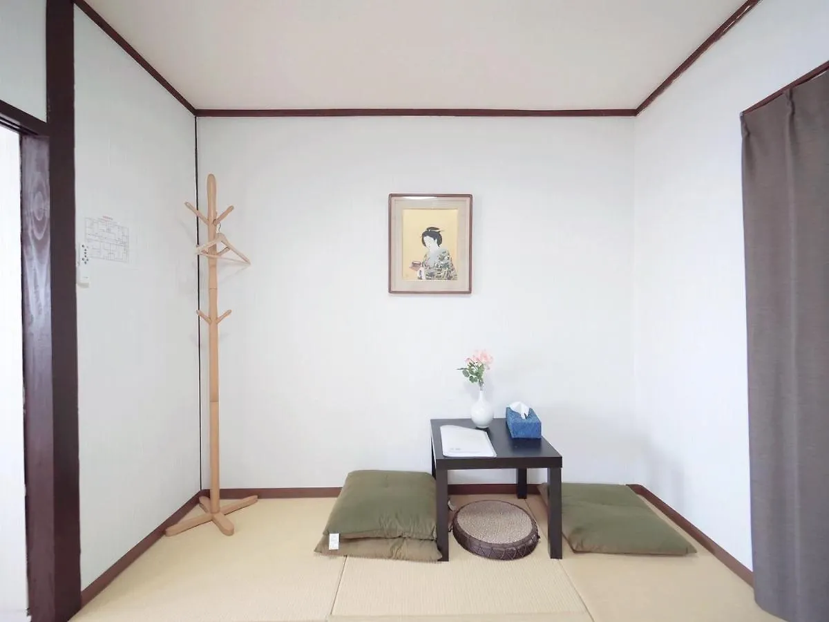 Nippori Osaka Nishi-Tengachaya Guesthouse西天下茶屋アパートメント Japan