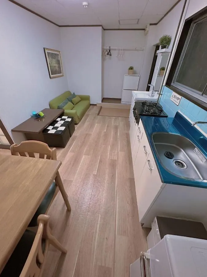 Aparthotel Nippori Osaka Nishi-Tengachaya Guesthouse西天下茶屋アパートメント