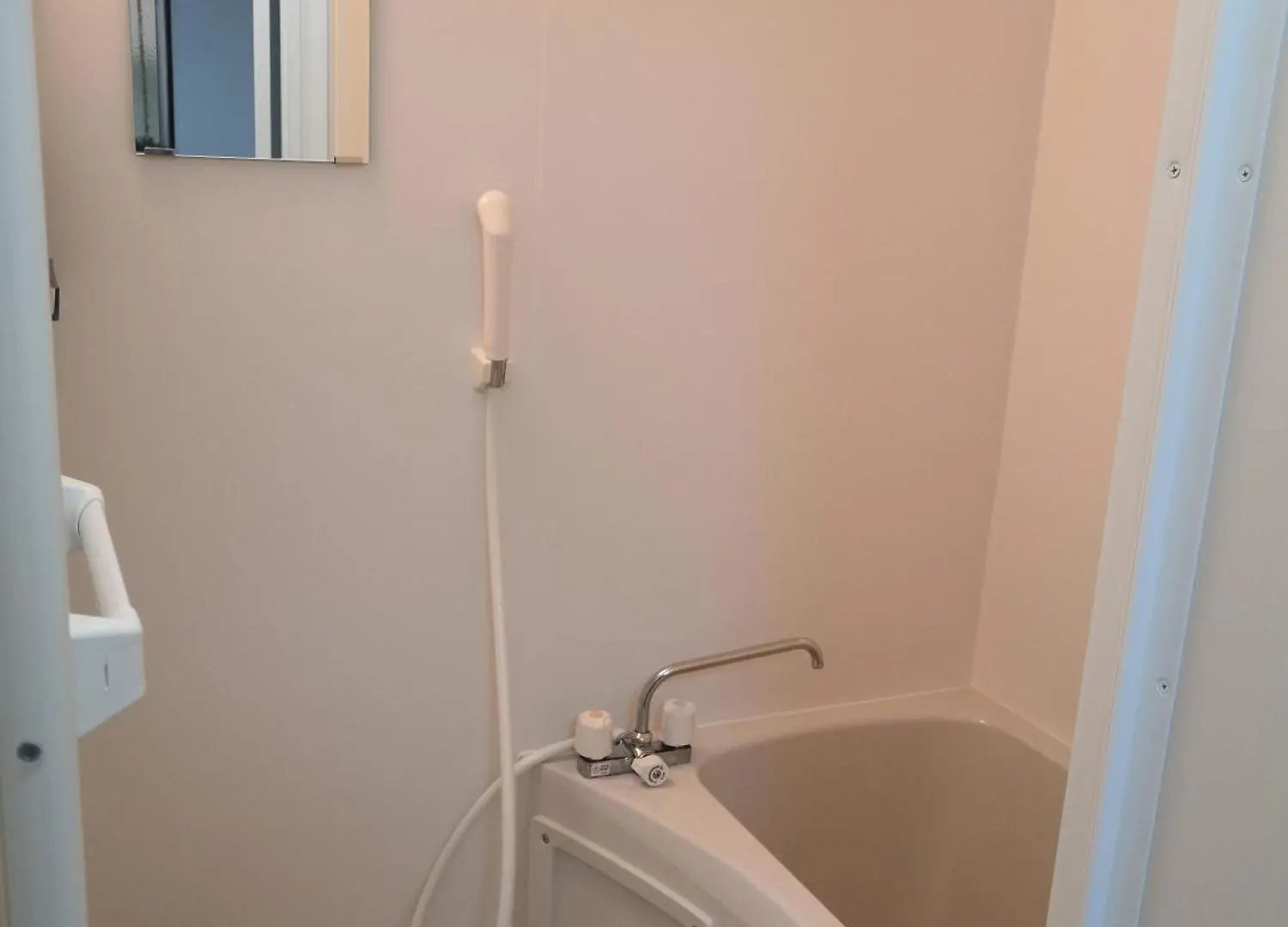 Nippori Osaka Nishi-Tengachaya Guesthouse西天下茶屋アパートメント 0*,